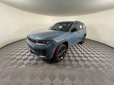 Photo of a 2026 Jeep Grand Cherokee 4X4 Limited 4DR SUV for sale