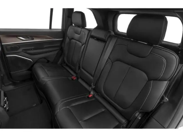 2026 Jeep Cherokee - $43,225