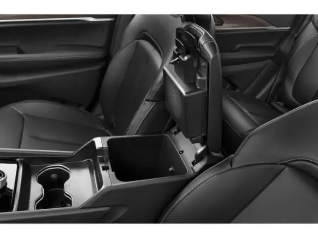 2026 Jeep Cherokee - $43,225