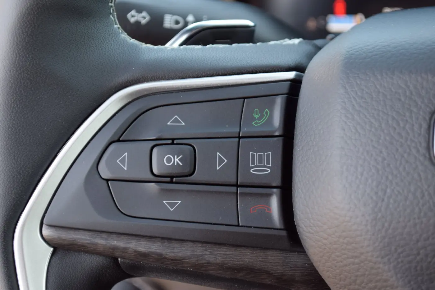 2026 Jeep Cherokee - $42,225