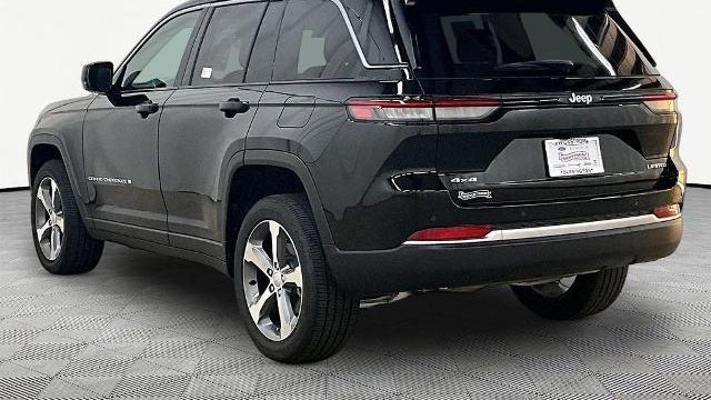 2026 Jeep Grand Cherokee 85th Anniversary Edition