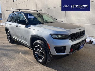 2022 Jeep Grand Cherokee 4X4 Trailhawk 4DR SUV (midyear Release)