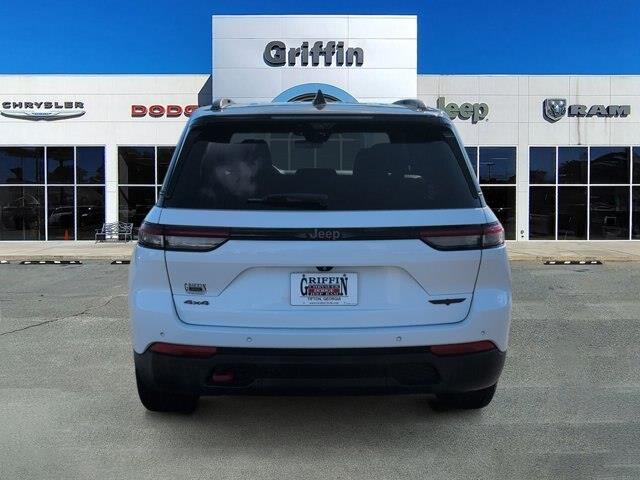 2022 Jeep Cherokee - $25,970
