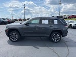 2022 Grand Cherokee Thumbnail 3