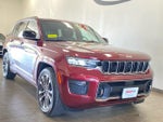 2025 Grand Cherokee Thumbnail 2