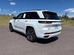 2022 Grand Cherokee Thumbnail 1