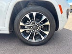 2022 Grand Cherokee Thumbnail 37