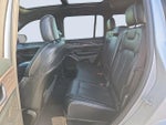 2022 Grand Cherokee Thumbnail 12