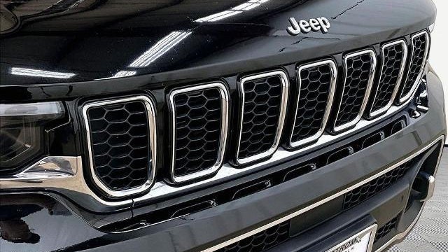2023 Jeep Grand Cherokee Overland