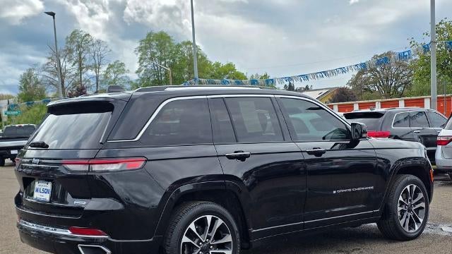 2022 Jeep Grand Cherokee Overland