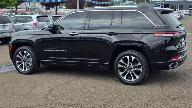 2022 Jeep Grand Cherokee Overland