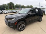 2023 Grand Cherokee Thumbnail 3