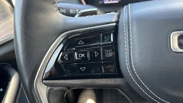 2022 Jeep Grand Cherokee Overland