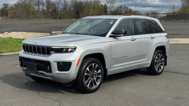 Preowned 2022 Jeep Grand Cherokee Overland for Sale