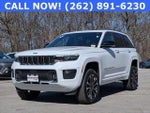 2022 Grand Cherokee Thumbnail 3