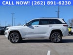 2022 Grand Cherokee Thumbnail 4