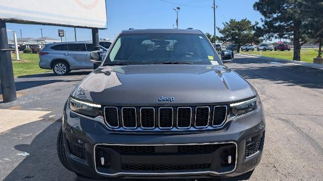 2022 Jeep Grand Cherokee Overland