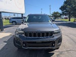 2022 Grand Cherokee Thumbnail 2