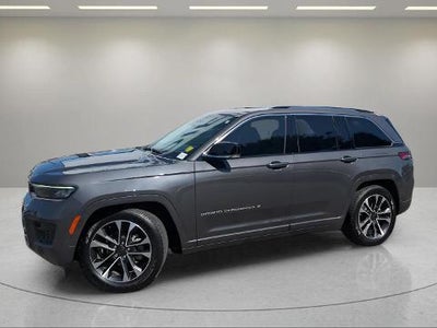 2022 Jeep Grand Cherokee 4X4 Overland 4DR SUV (midyear Release)