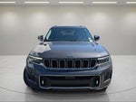 2022 Grand Cherokee Thumbnail 2
