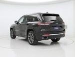 2023 Grand Cherokee Thumbnail 2
