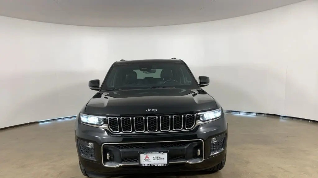 2022 Jeep Grand Cherokee Overland