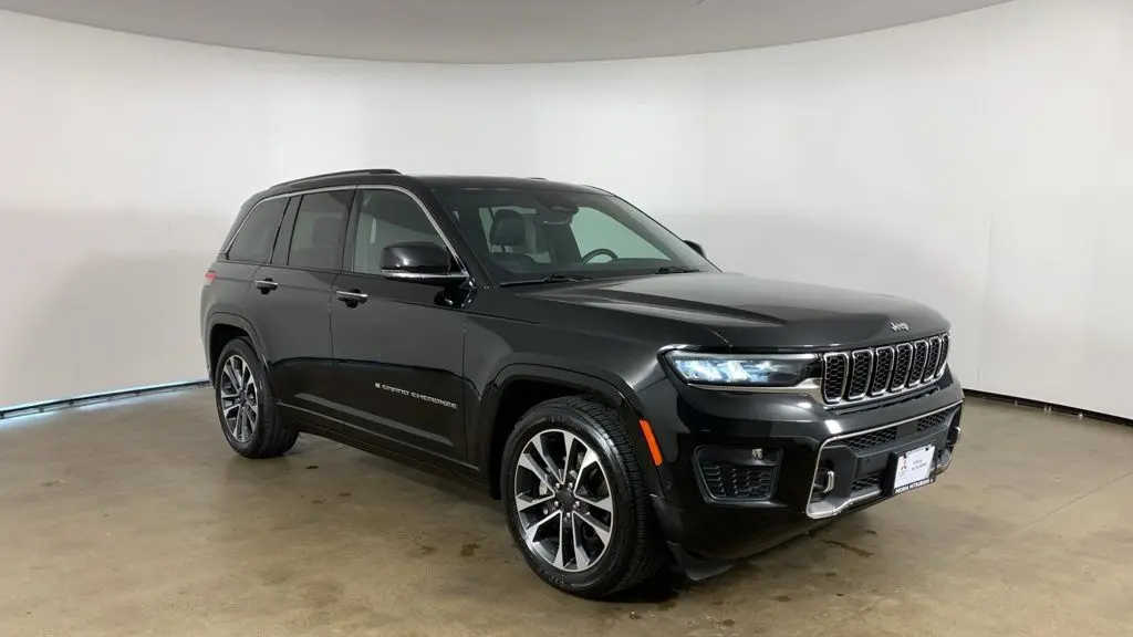 2022 Jeep Grand Cherokee Overland