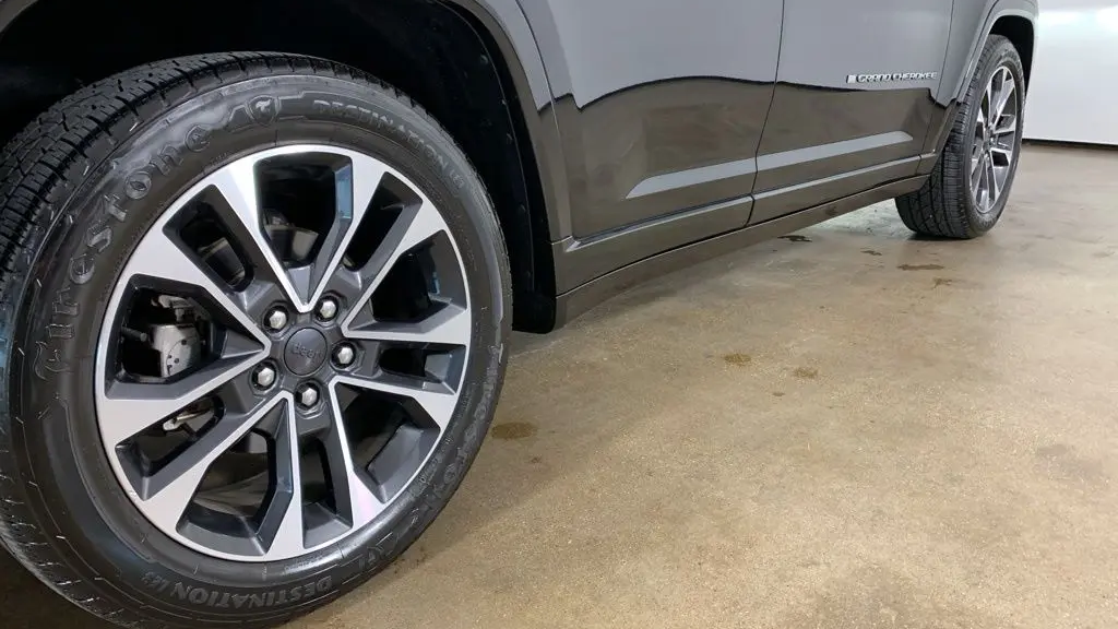 2022 Jeep Grand Cherokee Overland