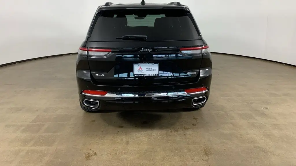 2022 Jeep Grand Cherokee Overland