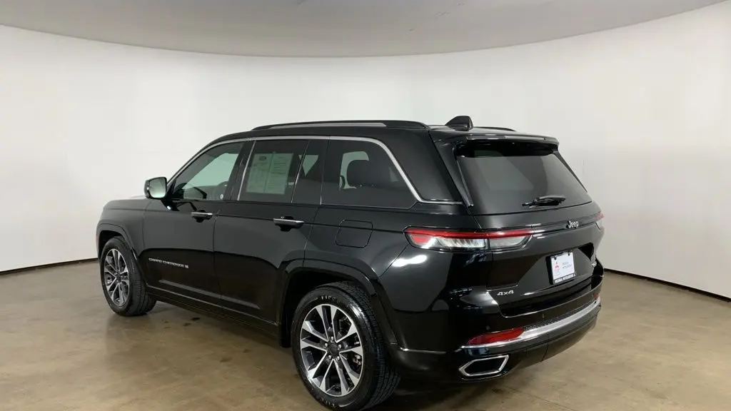 2022 Jeep Grand Cherokee Overland