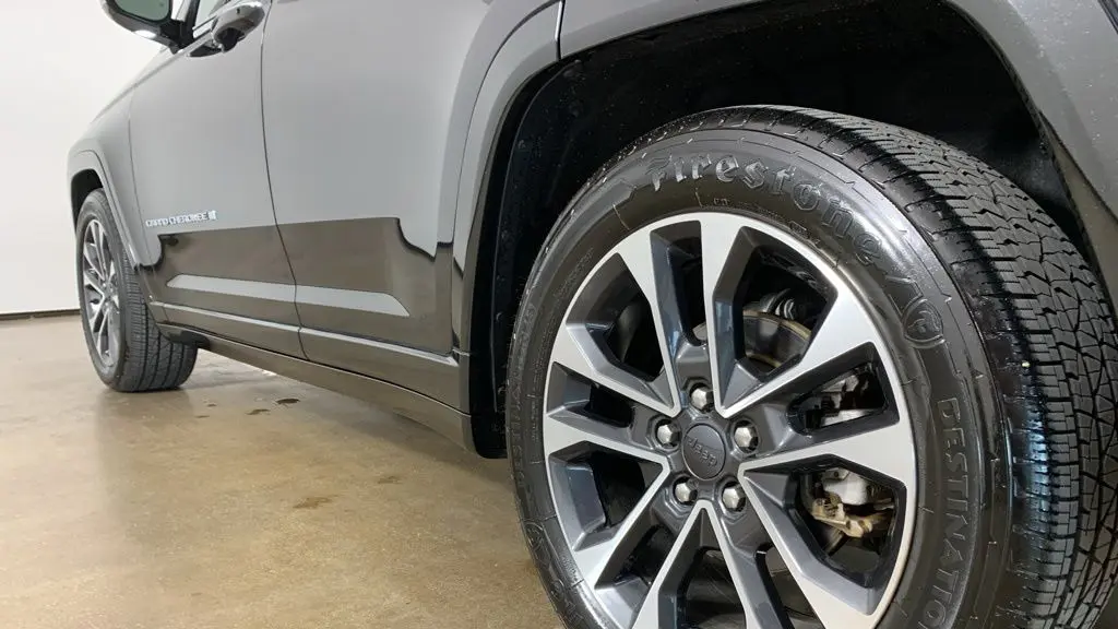 2022 Jeep Grand Cherokee Overland