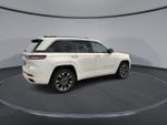 2023 Grand Cherokee Thumbnail 8