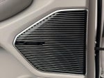 2023 Grand Cherokee Thumbnail 32