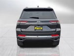 2024 Grand Cherokee Thumbnail 3