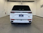 2022 Grand Cherokee Thumbnail 12