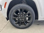 2022 Grand Cherokee Thumbnail 20