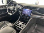 2022 Grand Cherokee Thumbnail 29