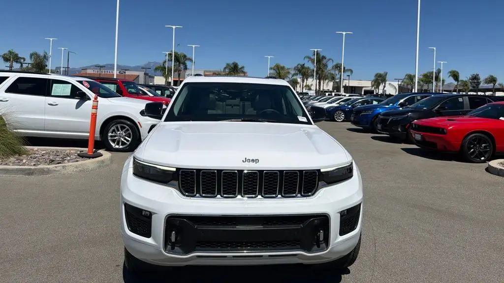 2023 Jeep Grand Cherokee Overland