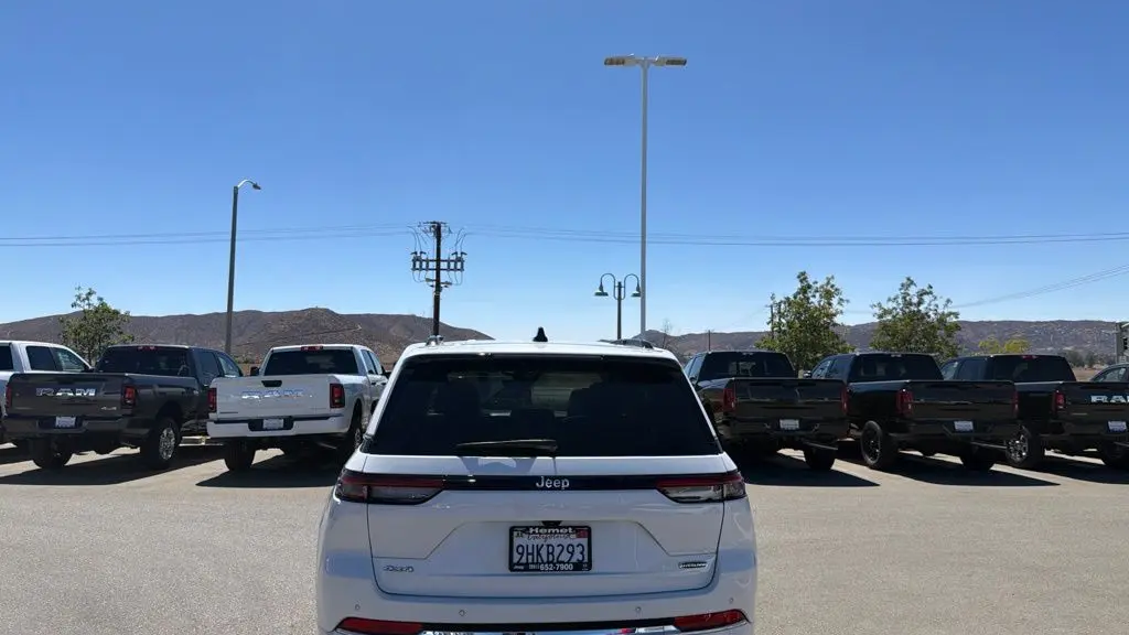 2023 Jeep Grand Cherokee Overland