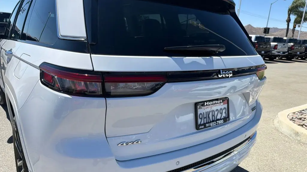 2023 Jeep Grand Cherokee Overland