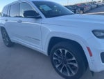 2022 Grand Cherokee Thumbnail 2