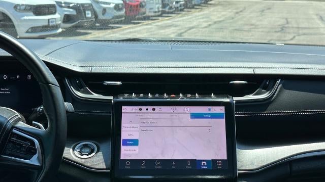 2023 Jeep Grand Cherokee Overland