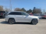 2022 Grand Cherokee Thumbnail 1
