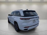 2023 Grand Cherokee Thumbnail 6