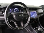2023 Grand Cherokee Thumbnail 29