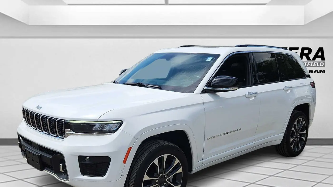 2022 Jeep Grand Cherokee Overland