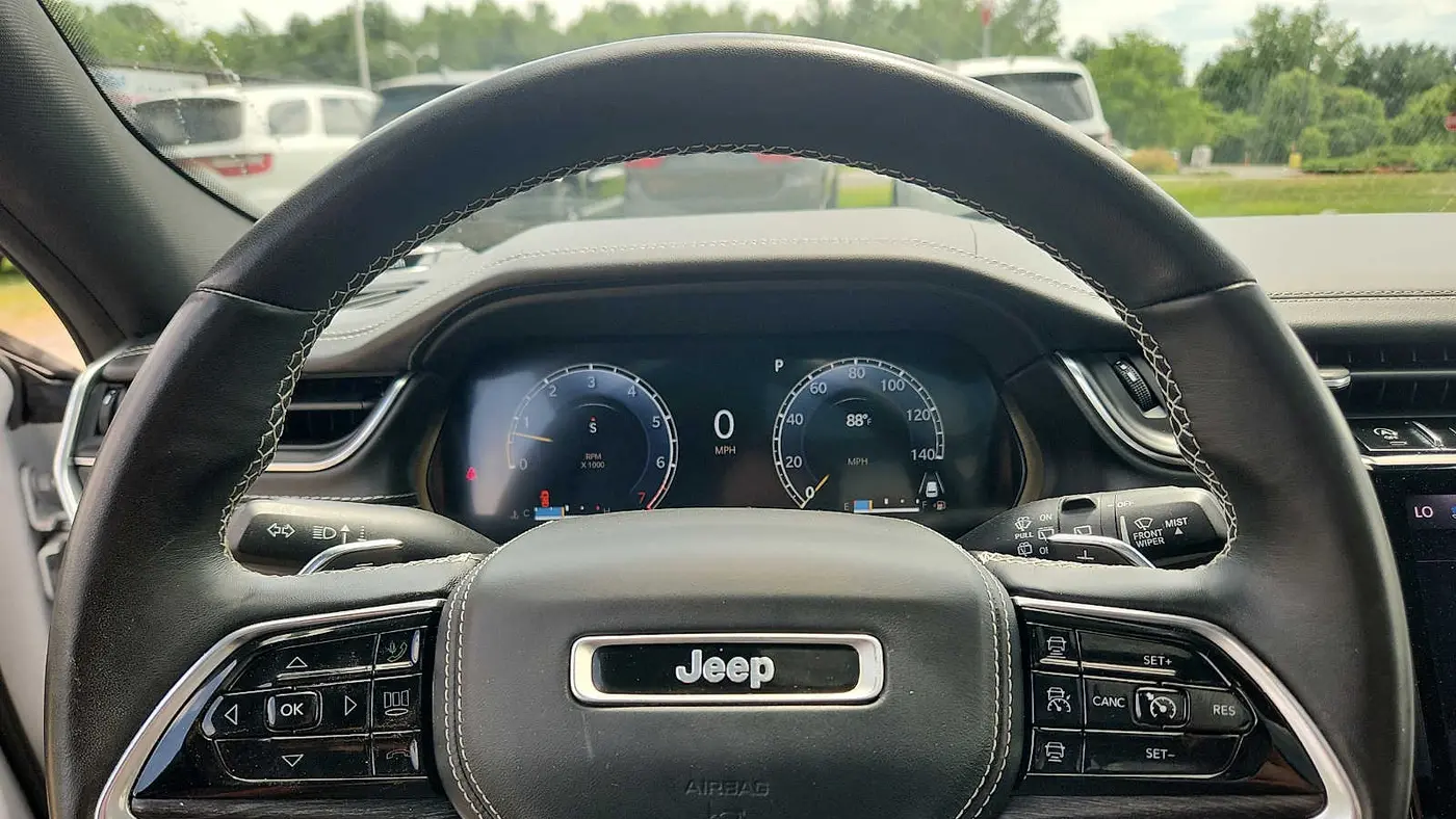 2022 Jeep Grand Cherokee Overland