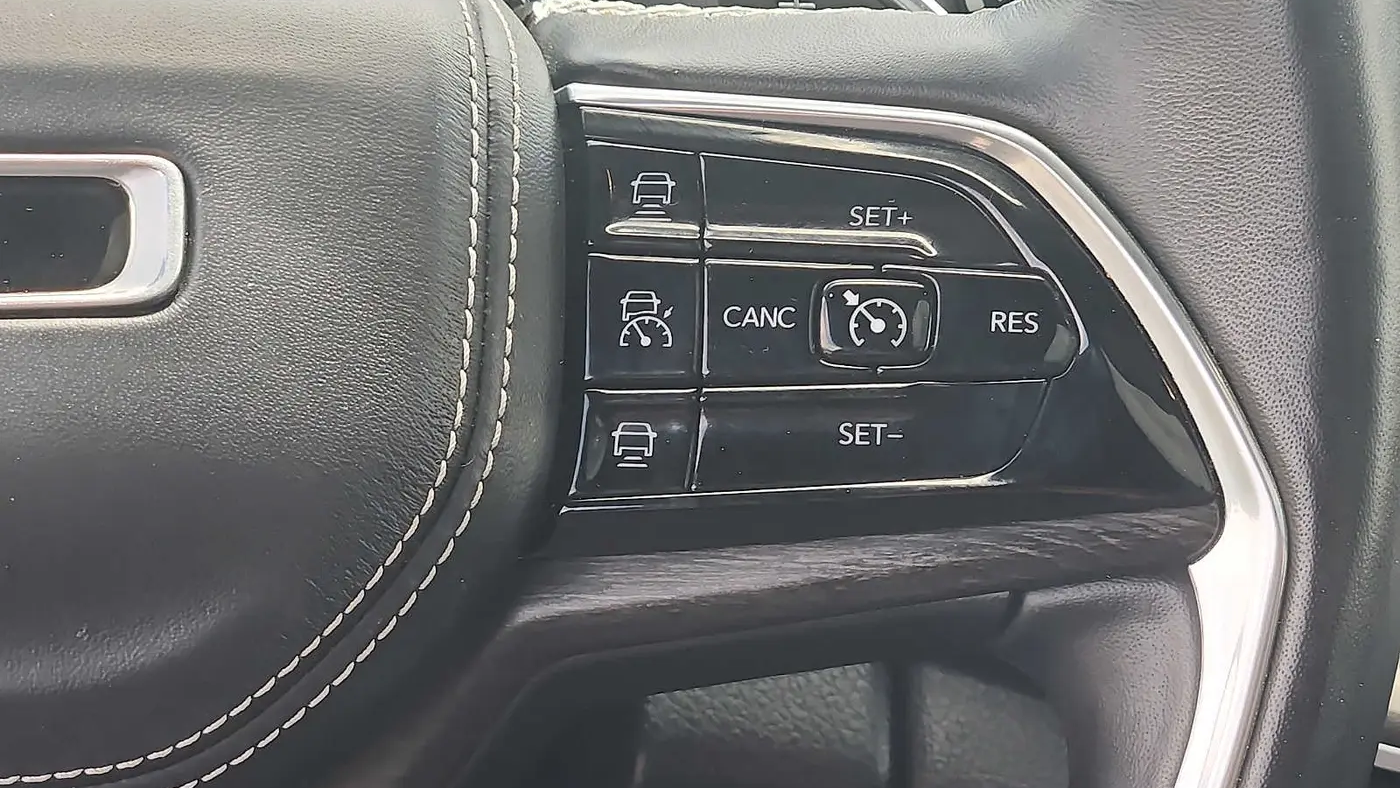 2022 Jeep Grand Cherokee Overland