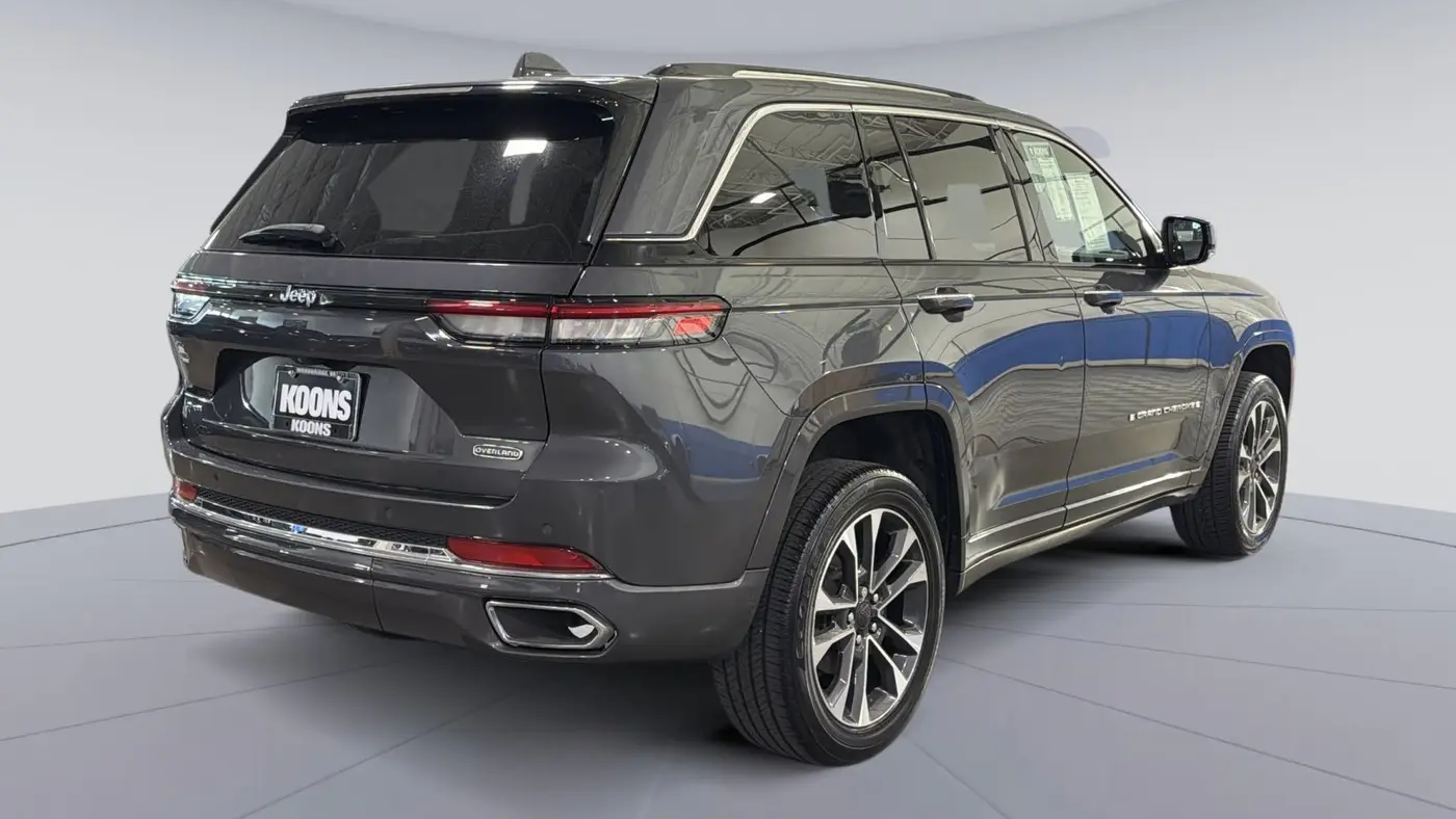 2022 Jeep Grand Cherokee Overland
