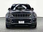 2022 Grand Cherokee Thumbnail 3